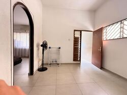 Ivory Heights (D22), Condominium #567689501